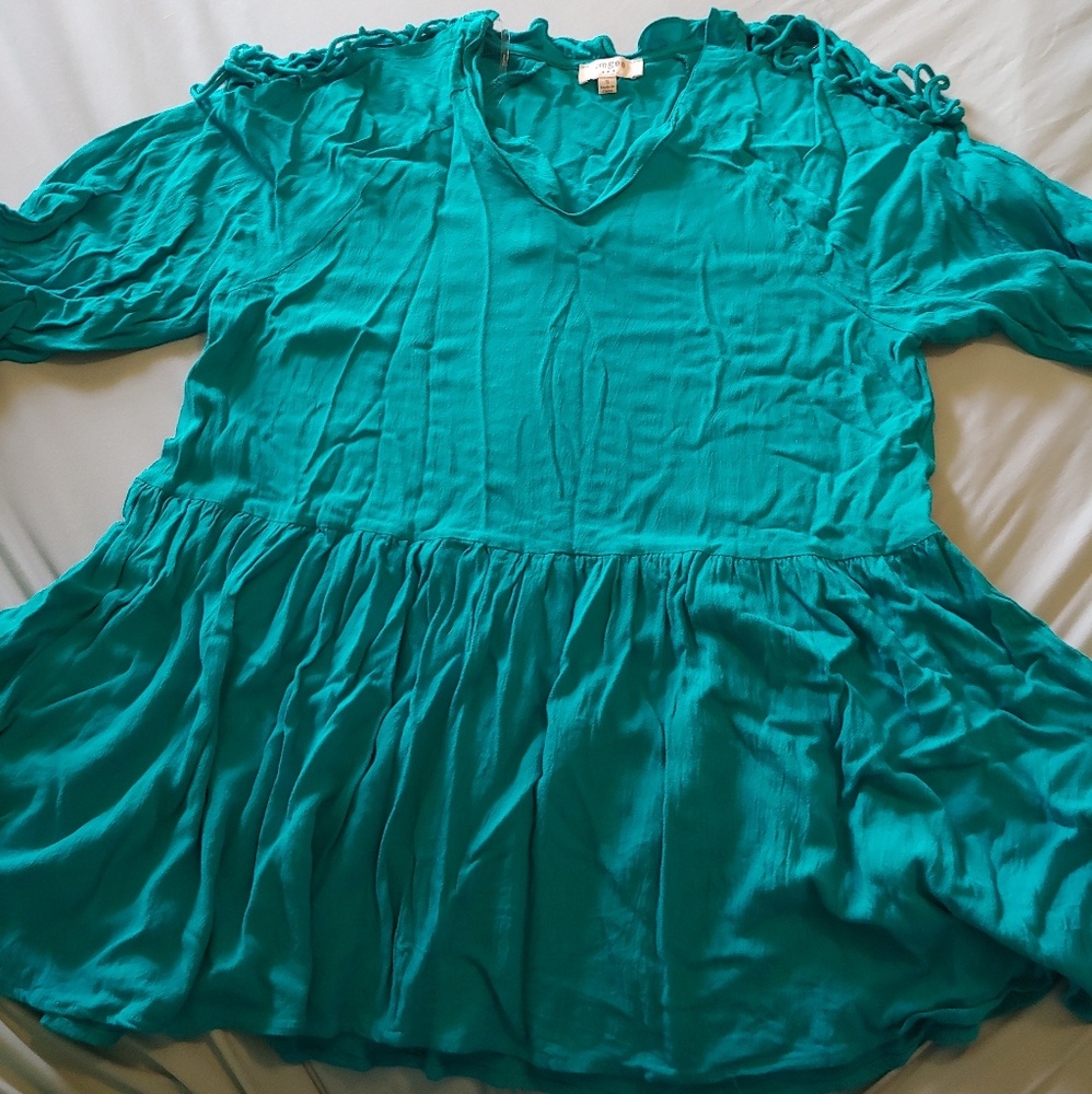 3/4 sleeve teal blouse
